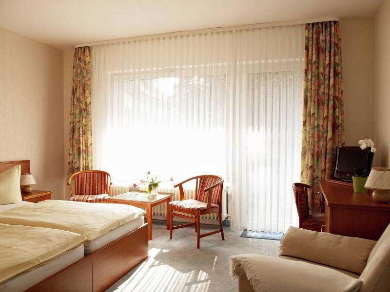 Hotel-Pension Ursula Bad Sachsa Esterno foto